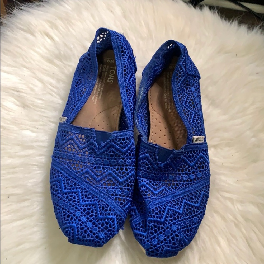 Blue Lace Toms